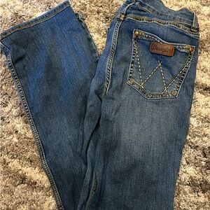 Women’s wrangler 7/8x34 bootcut jeans